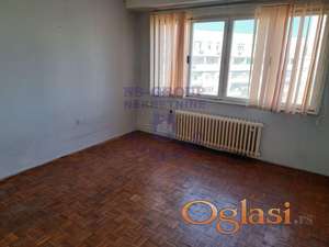 Za kompletno ulaganje na Grbavici!  Može biti jednoiposoban!