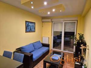 ODLIČAN JEDNOIPOSOBAN STAN U DANILA KIŠA,USELJIV ODMAH !