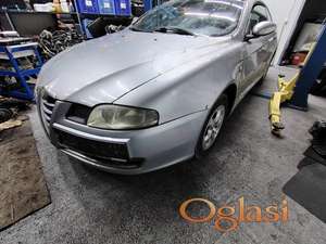Alfa Romeo GT kompletan auto u delovima kod boje 694