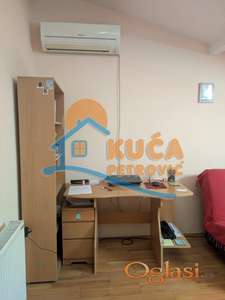 Izdaje se stan u centru grada!