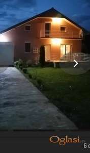 Kuca na prodaju 1,5km od centra