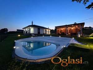 Luksuzna kuća sa bazenom, 105 m2
