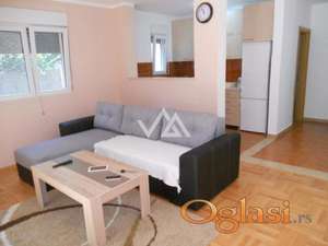 Renoviran, parking mesto, 1.5