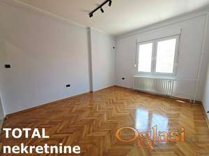STAN - NOVI SAD - CENTAR - 25m2 - 92000 evra
