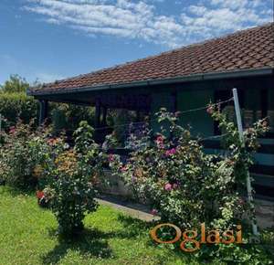 Spratna kuća 114m2 Bačka Palanka