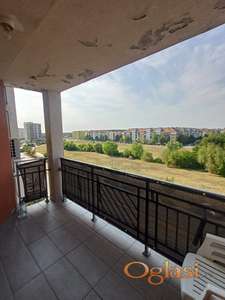 Lep stan na Novom Naselju kod okretnice