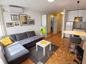 Luksuzna garsonjera u blizini Delte ID#7500