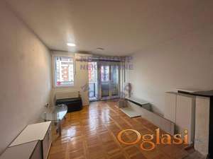 Odlična garsonjera na Detelinari 31m2