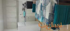 Izdajem garsonjeru u Veterniku na glavnom putu