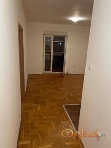 ODLIČNA LOKACIJA, prazan stan 45m2, Braće Lučić-Bulevar Evrope