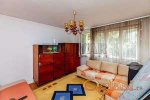 2.0, Dif, Staro groblje