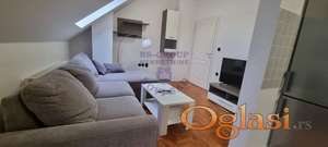 Renoviran dvosoban stan kod Sajma!