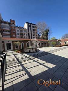 Izdaje se lux  stan sa garažom ID#1591