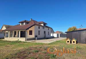 Nova šestosobna kuća 206m2, u centru Đurđeva,na placu 3.248m2, agenciska šifra: 3000281