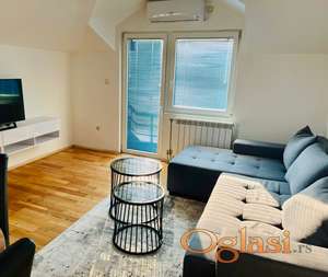 Izdaje se potpuno renoviran stan!