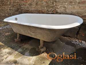 Samostojeća vintage kada od gusa