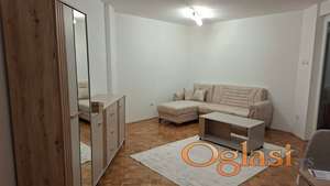 Izdavanje dvosobnog stana – Novo Naselje (Tozin sokak)