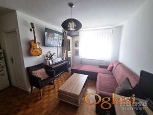 STAN - NOVI SAD - CARA DUŠANA - 43m2 - 143170 evra