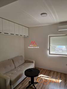 Garsonjera - 23m2 - granica Novog Sada i Veternika
