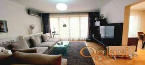 Novi Beograd-Blok 12-YBC-206,99m2 mereno-128m2 uknjizeno ID#91541