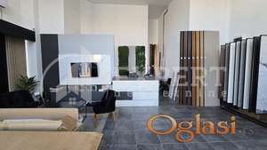 Izdaje se ulični lokal 44m2 sa staklenim portalima