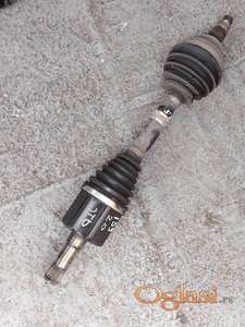 Alfa Romeo 159 2.0 jtd leva poluosovina