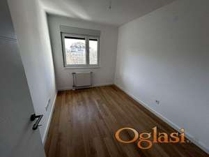 Trodoban stan na Novom Naselju