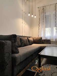 Izdaje se garsonjera 30m2 u centru grada-direktno od vlasnika!