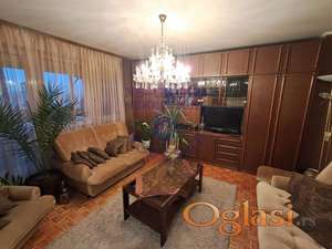 Dvosoban stan na novom naselju 59m2