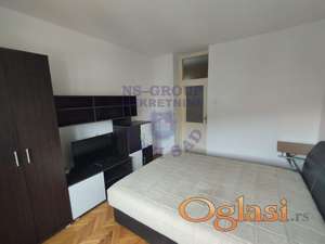 Dvoiposoban stan na Novoj Detelinari