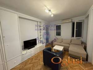 Bulevar , 53m2 Monika 065/448-4648