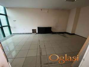 IZDAVANJE POSLOVNOG PROSTORA, 533m2 Bulevar Oslobodjenja