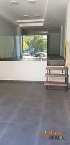  ODLIČAN ULIČNI LOKAL OD 45 M2 NA VRLO PROMETNOM MESTU BLIZU BULEVARA OSLOBOĐENJA