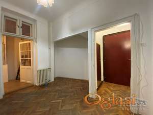 STAN - NOVI SAD - CENTAR - 21m2 - 73000 evra