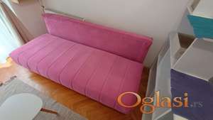 Udoban odličan kauč