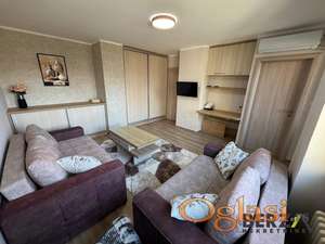  MODERAN KOMLETNO OPREMLJEN DVOSOBAN STAN NA LIMANU 3