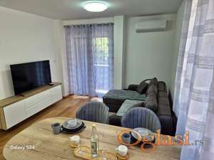 * MODERAN STAN – CENTAR, ĆIRPANOVA, NOVI SAD*