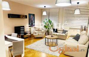 Centar-Stevana Sremca 88m2,3.0+garaža-luksuzan #3064