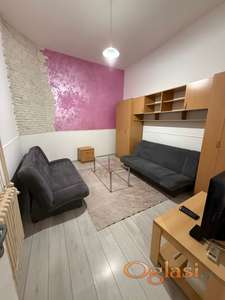 Stan u centru Zrenjanina