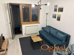  PRELEP JEDNOIPOSOBAN STAN NA BULEVARU OSLOBODJENJA