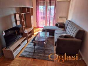 Crveni krst, Lux 2.5 stan sa garažom ID#8580