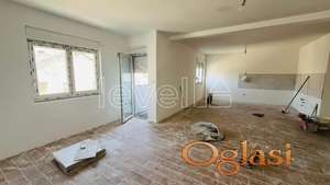 VETERNIK - VETERNIK - 107.00 m2