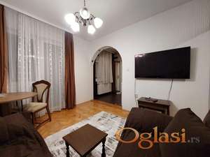 **Izdaje se dvoiposoban dupleks u centru Novog Sada – 55m²**