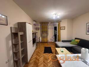 Odlicna garsonjera na Socijalnom.