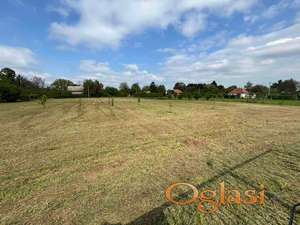 Odličan ravan plac u Čortanovcima!