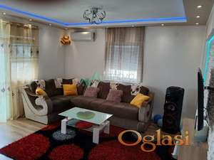 Novi Sad, Adice - Kompletno namešten četvorosoban stan 76m2 sa parking mestom 