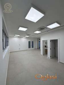 Izdavanje poslovnog prostora Požeška ulica – 96m², renoviran prostor u tržnom centru, odlična lokacija