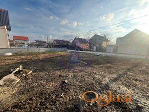 Gradjevinski plac - Izlaz na dve ulice - Sajlovo