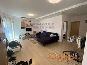 Kuća bez ulaganja, sa lokalom od 60m2, Futog!