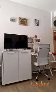 Noviji namešten jednosoban stan